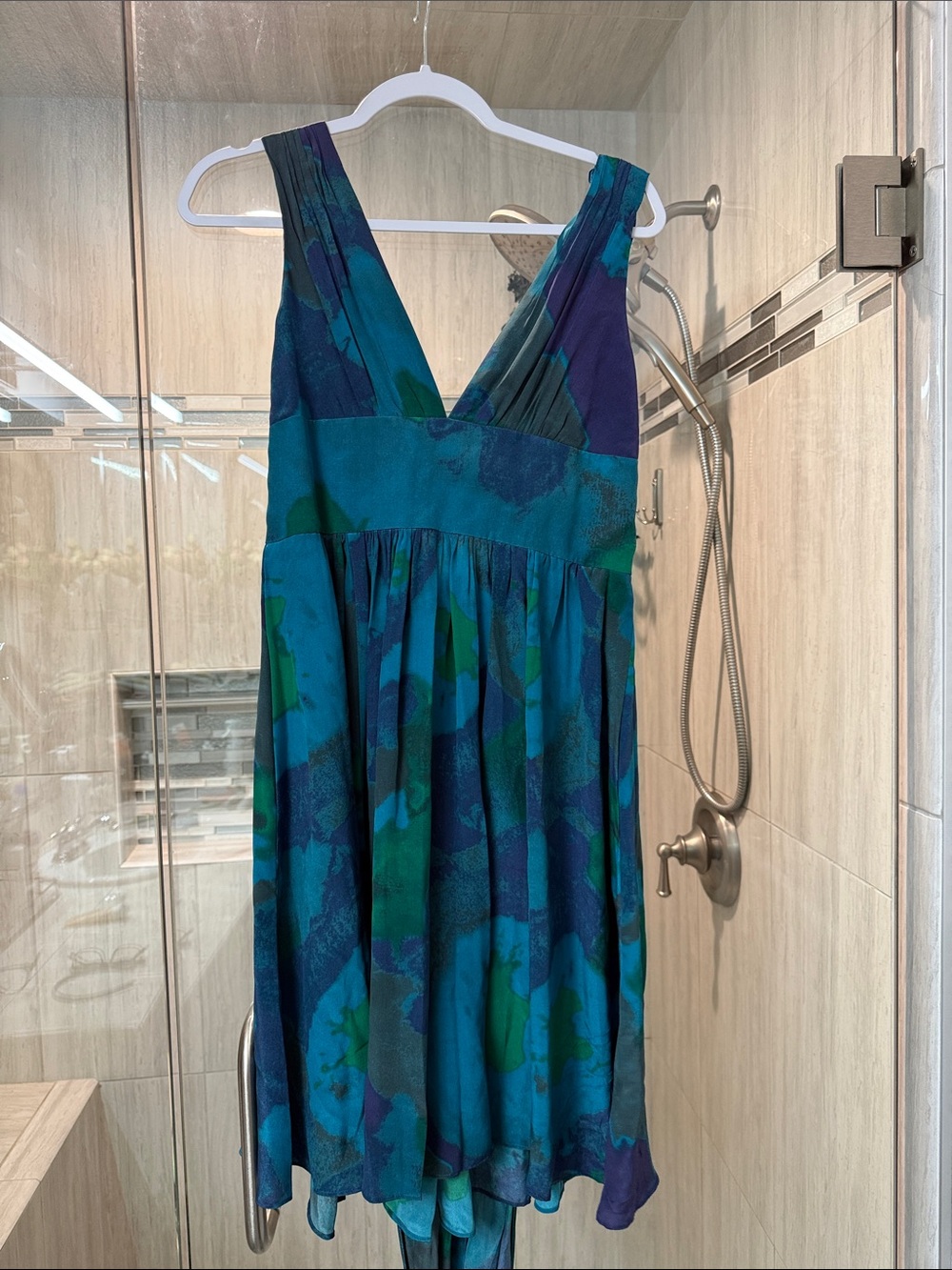 Halston Heritage Silk Watercolor Mirage Dres - Picture 3 of 8